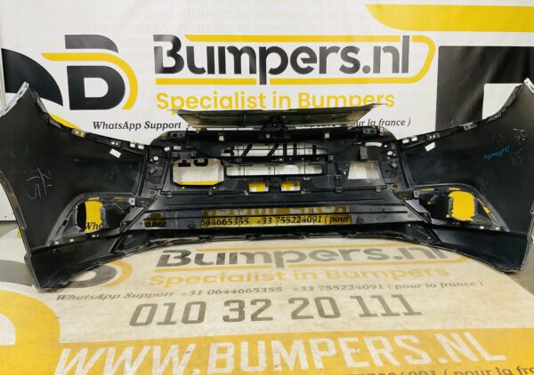 BUMPER Mitsubishi Outlander  VOORBUMPER 2-B5-8264z