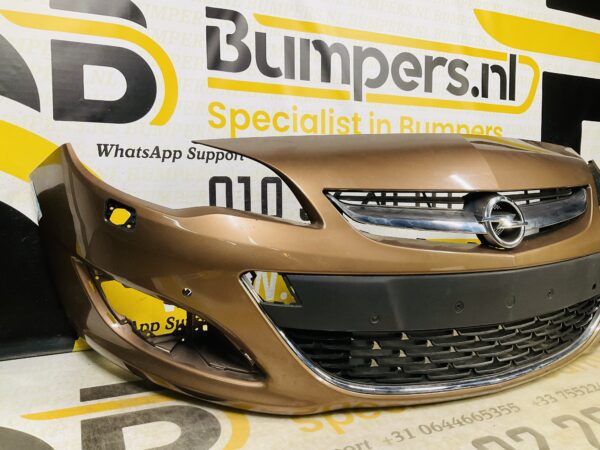 BUMPER Opel Astra J Facelift 2011-2014 VOORBUMPER 2-i9-8077z