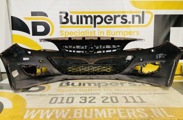 BUMPER Opel Astra J Facelift 2011-2014 VOORBUMPER 2-i9-8077z