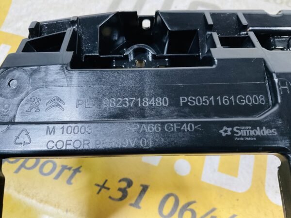Voorfront Peugeot 208 2008 9823718480 Corsa F Front 2-T6-8410R