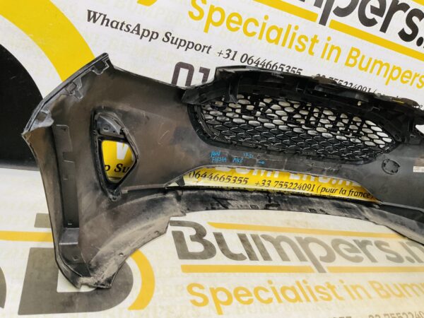 BUMPER Ford Fiesta MK8 2017-2021 VOORBUMPER 1-D2-9004z