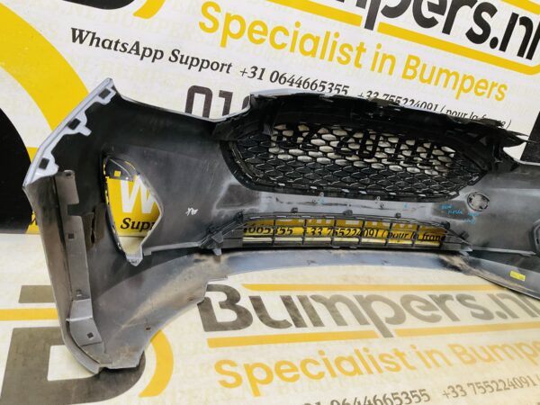 BUMPER Ford Fiesta MK8 2017-2021 VOORBUMPER 1-D2-9005z