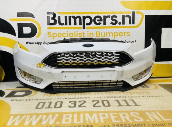 BUMPER Ford Focus MK3 Facelift 2011-2016 VOORBUMPER 1-D10-9008z