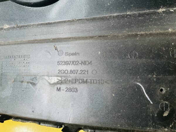 Bumper Volkswagen Polo 2G 2017-2021 2G0807221 4XPdc Voorbumper 1-G12-8474