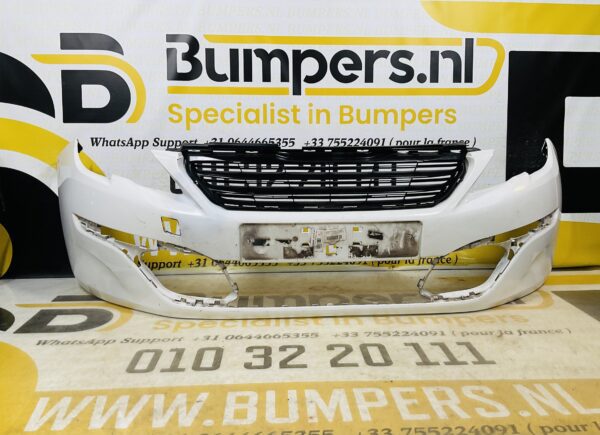 BUMPER Peugeot 308  2012-2016 VOORBUMPER 2-J3-9032z