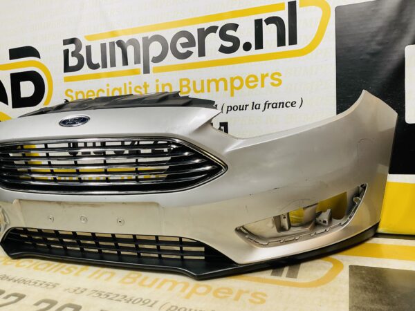 BUMPER Ford Focus MK3 Facelift 2013-2016 VOORBUMPER 1-D10-9039z