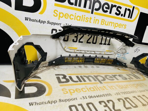BUMPER Ford Focus MK4 Normaal 2017-2022 VOORBUMPER 1-D10-9060z