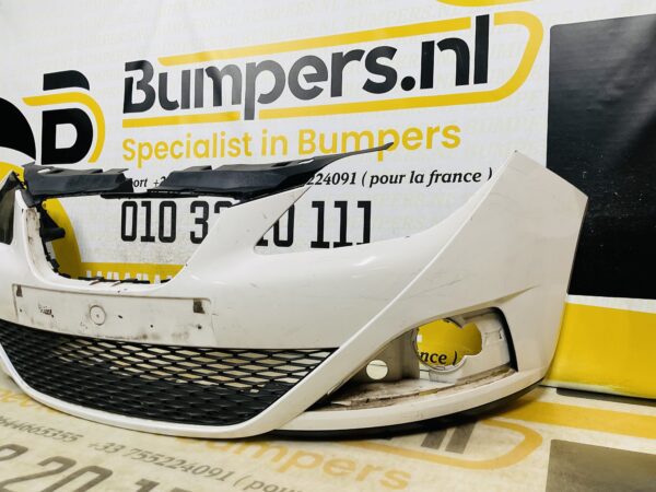 BUMPER Seat Ibiza bj  2007-2012 VOORBUMPER 2-C8-9092z