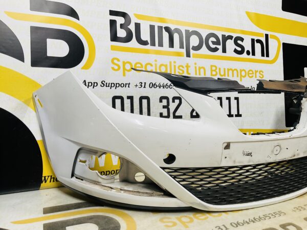 BUMPER Seat Ibiza bj  2007-2012 VOORBUMPER 2-C8-9092z