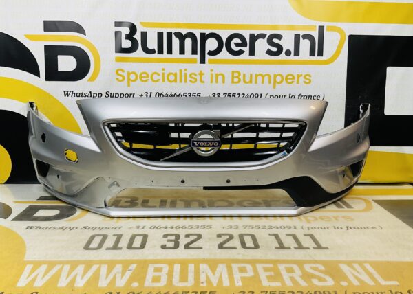 BUMPER Volvo V40 Rdesign R-Design + Grill  KLS 4xpdc VOORBUMPER 1-E7-8561z