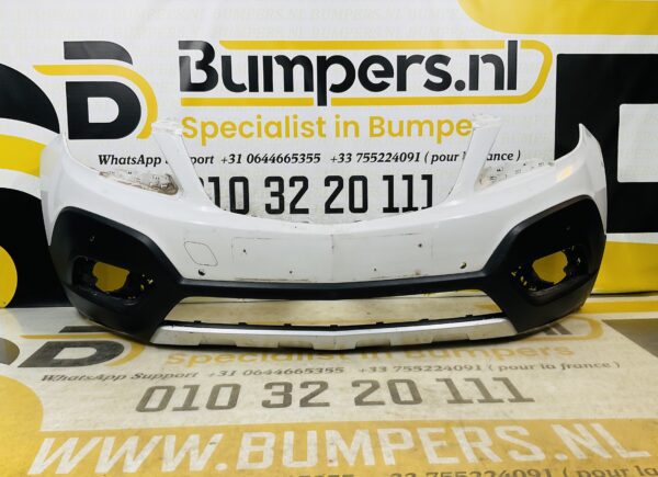BUMPER Opel Mokka  VOORBUMPER 2-i3-8664z