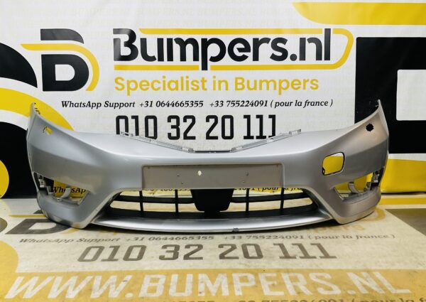 BUMPER Nissan Pulsar VOORBUMPER 1-G1-8736z