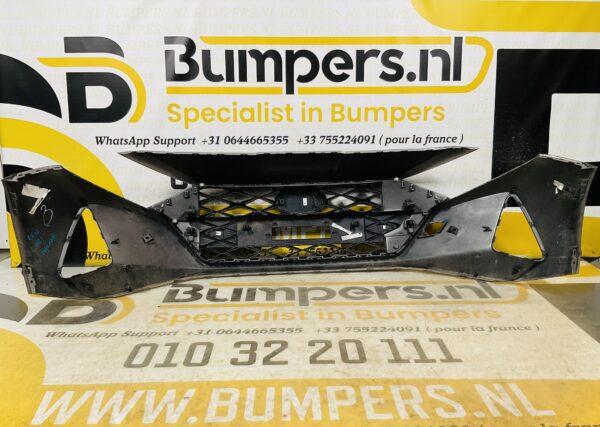 BUMPER Hyundai i20 2021-2023  VOORBUMPER 2-E3-8740z