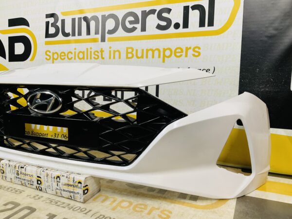 BUMPER Hyundai i20 2021-2023  VOORBUMPER 2-E3-8741z
