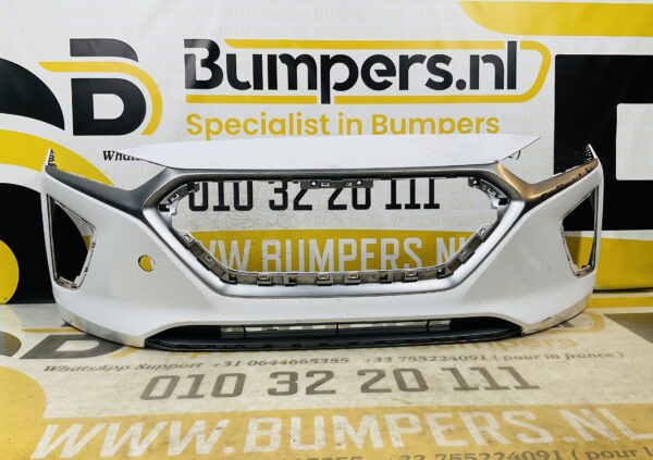 BUMPER Hyundai Ioniq  VOORBUMPER 2-E4-8749z