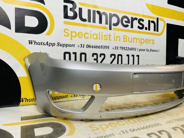 BUMPER Ford Fiesta MK5  2003-2005 VOORBUMPER 1-D1-8758z