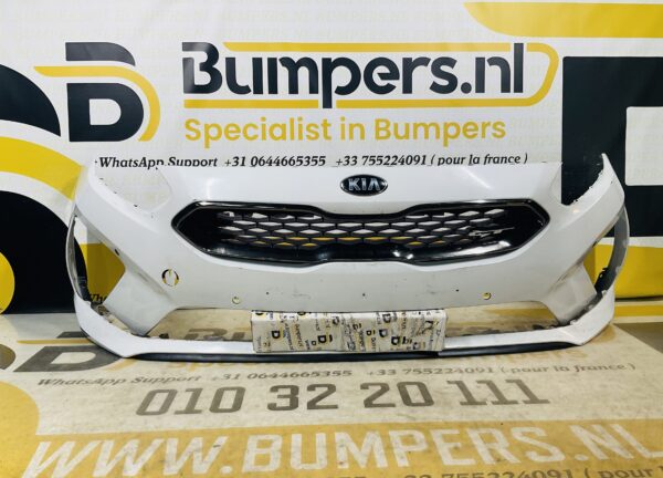 BUMPER Kia Ceed GT-Line GTline 4xpdc VOORBUMPER 2-G9-8787z