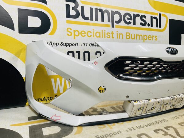 BUMPER Kia Ceed GT-Line GTline 4xpdc VOORBUMPER 2-G9-8787z