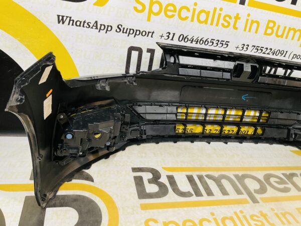 BUMPER Volkswagen Polo 2G +Mistlamp Grill  2017-2021 VOORBUMPER 1-C3-8818z