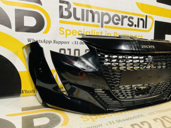 BUMPER Peugeot 208 +Onderplaat 2019-2013 VOORBUMPER 2-J7-8857z