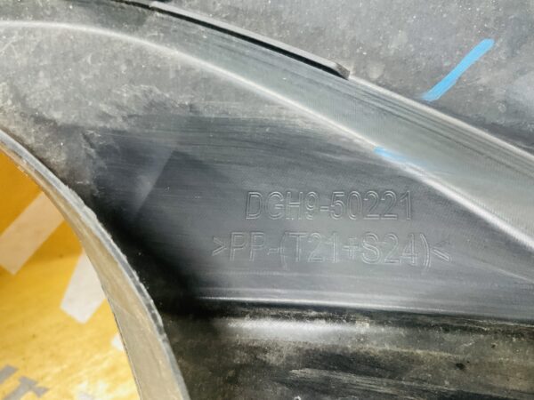 Bumper Mazda CX30 CX-30 4XPdc DGH9-50221 Achterbumper 1-F9-8939R