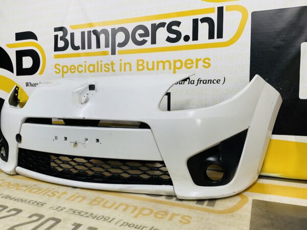BUMPER Renault Twingo 2 GTline GT-Line Sport VOORBUMPER 2-F3-9847z