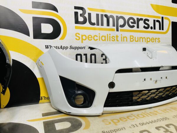 BUMPER Renault Twingo 2 GTline GT-Line Sport VOORBUMPER 2-F3-9847z