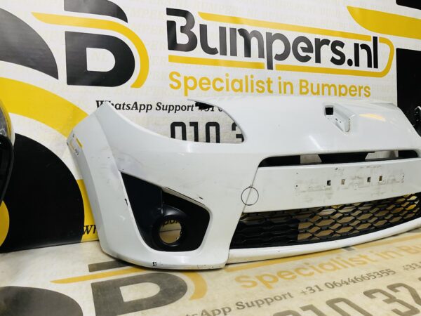 BUMPER Renault Twingo 2 GTline GT-Line Sport VOORBUMPER 2-F3-9848z
