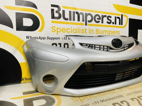 BUMPER Toyota Aygo 2011-2014 VOORBUMPER 2-D1-9863z