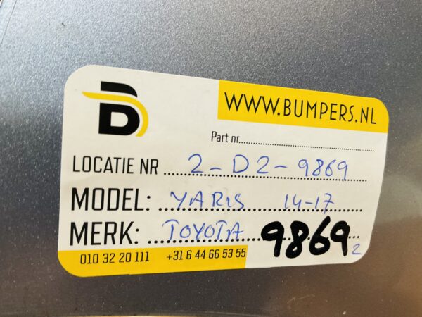 BUMPER Toyota Yaris  2014-2017 VOORBUMPER 2-D2-9869z