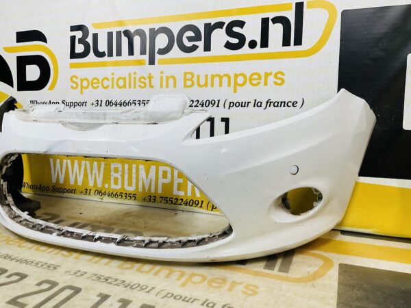 BUMPER Ford Fiesta MK7 2008-2011 VOORBUMPER 1-D3-9892z