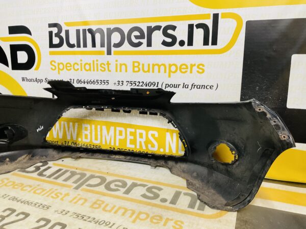 BUMPER Ford Fiesta MK7 2008-2011 VOORBUMPER 1-D3-9893z