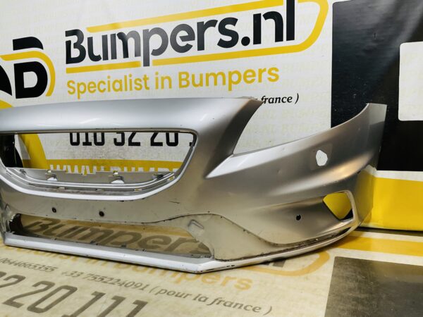 BUMPER Volvo V40 RDesign R-Design kls 6xpdc VOORBUMPER 1-E7-9894z
