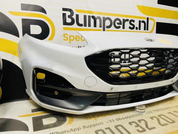 BUMPER Ford Kuga STline ST-Line 4xpdc 2019-2023 VOORBUMPER 1-D5-9897z