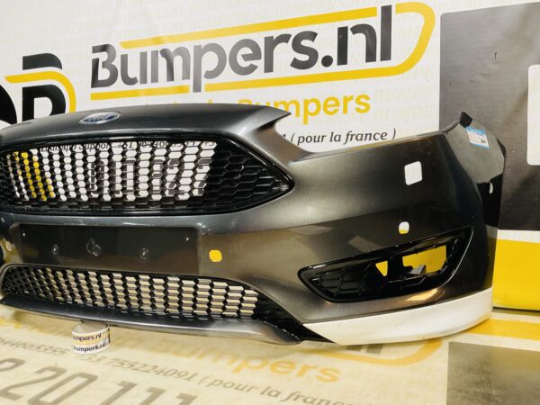 BUMPER Ford Focus MK3 ST-Line STline kls 6xpdc 2014-2018 VOORBUMPER 1-D9-9270z