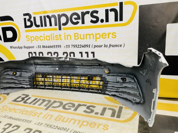 BUMPER Volkswagen Golf 8 Normaal  VOORBUMPER 1-C7-9297z