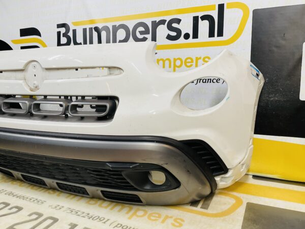 BUMPER Fiat 500L 500 L VOORBUMPER 2-J5-9303z