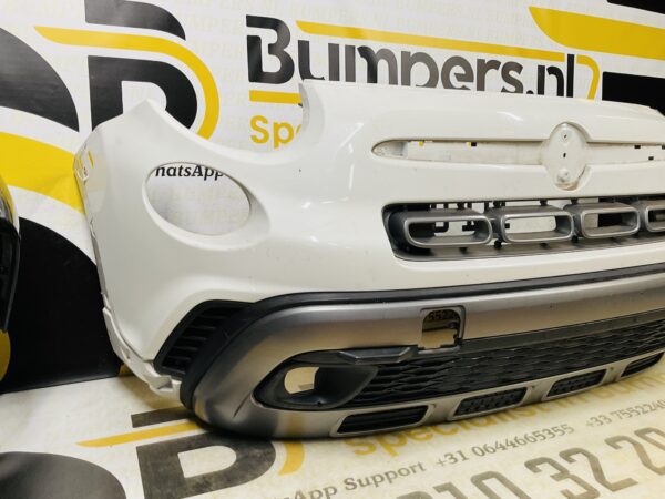 BUMPER Fiat 500L 500 L VOORBUMPER 2-J5-9303z