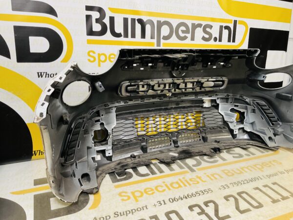 BUMPER Fiat 500L 500 L VOORBUMPER 2-J5-9303z