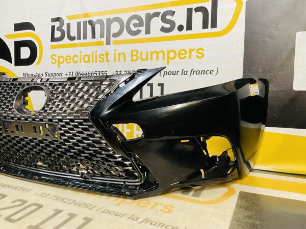 BUMPER Lexus CT 200H Facelift  2014-2017 VOORBUMPER 2-G5-9304z