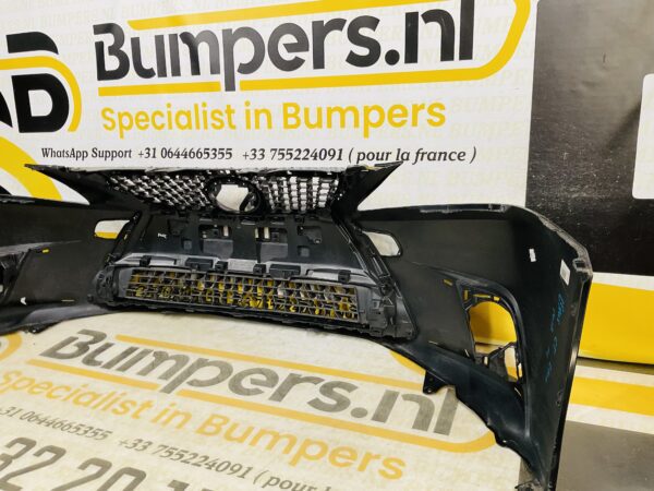 BUMPER Lexus CT 200H Facelift  2014-2017 VOORBUMPER 2-G5-9304z