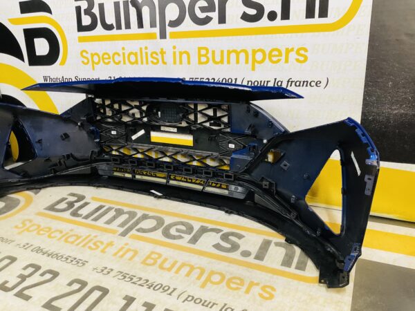 BUMPER Hyundai i20 +Grill 2021-2023 VOORBUMPER 2-E3-9305z