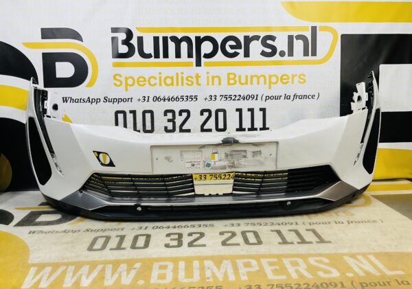 BUMPER Peugeot 3008  6xpdc 2020-2023 VOORBUMPER 2-J10-9306z
