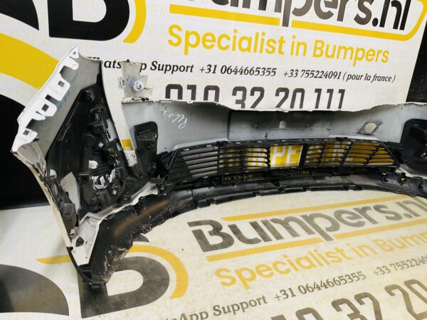 BUMPER Peugeot 3008  6xpdc 2020-2023 VOORBUMPER 2-J10-9306z