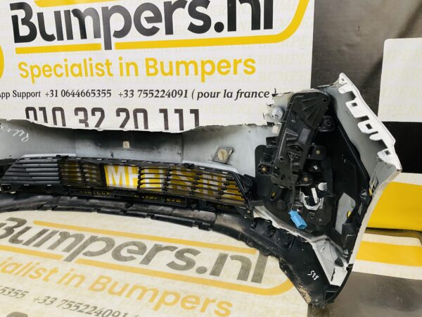 BUMPER Peugeot 3008  6xpdc 2020-2023 VOORBUMPER 2-J10-9306z
