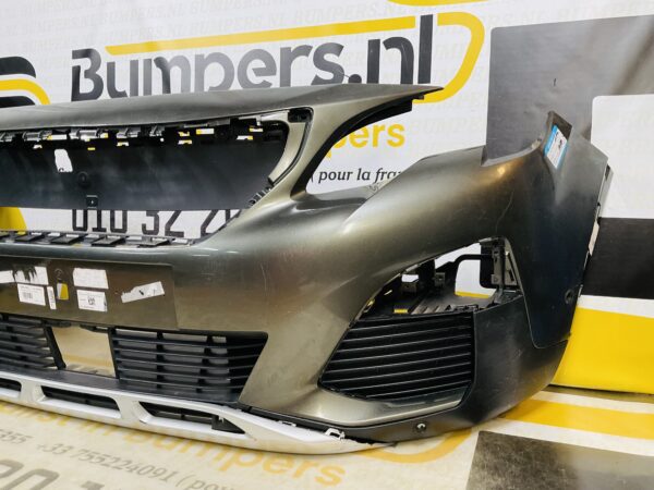 BUMPER Peugeot 3008  Normaal 6xpdc 2016-2021 VOORBUMPER 2-J5-9315z