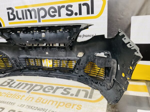 BUMPER Peugeot 3008  Normaal 6xpdc 2016-2021 VOORBUMPER 2-J5-9315z