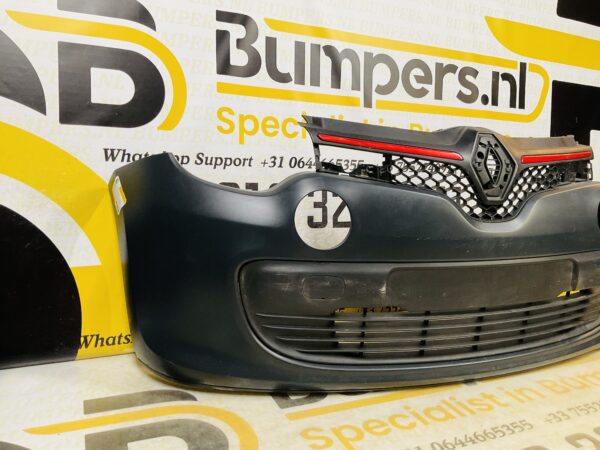 BUMPER Renault Twingo  2014-2018 VOORBUMPER 2-F3-9328z
