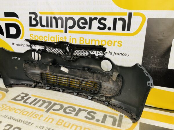 BUMPER Renault Twingo  2014-2018 VOORBUMPER 2-F3-9328z
