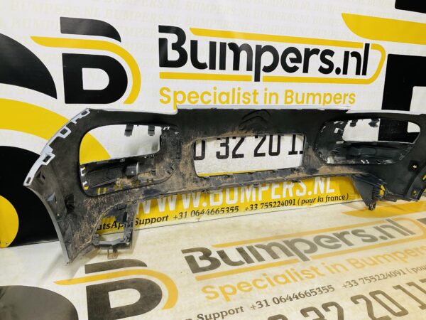 BUMPER Citroen C4 Cactus pdc VOORBUMPER 1-F4-9924z